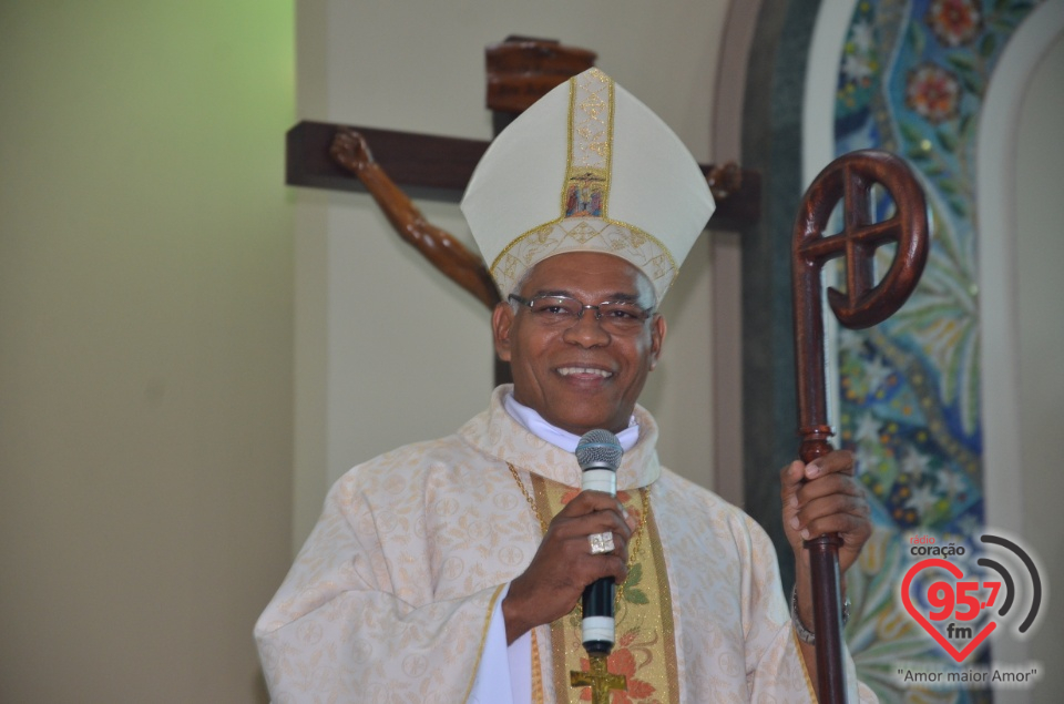 Dom Henrique celebra 2 anos de episcopado