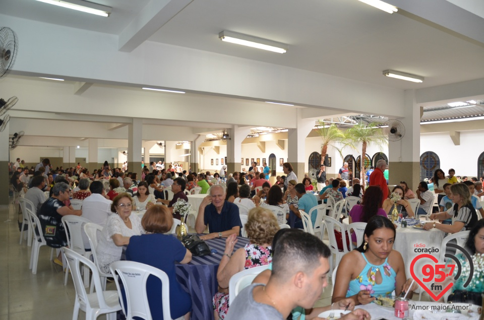 Dom Henrique celebra 2 anos de episcopado