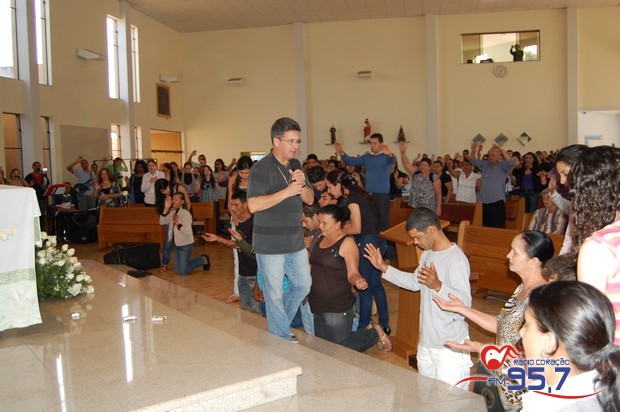 Retiro ‘Jesus quer curar tua família’
