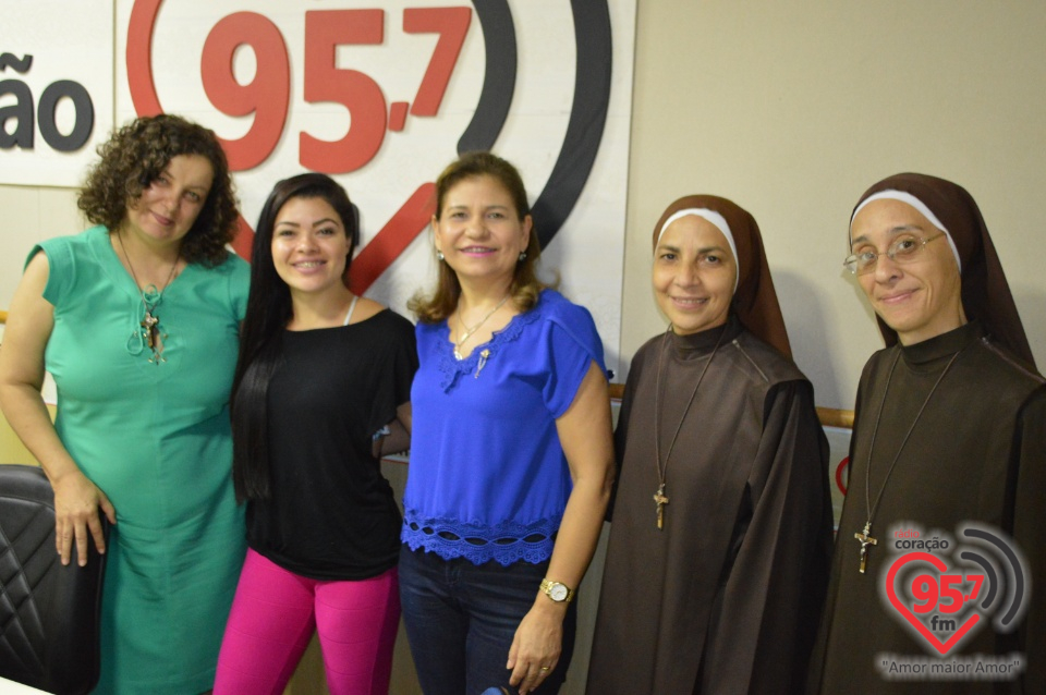 Rádio Coração presta homenagem as mulheres