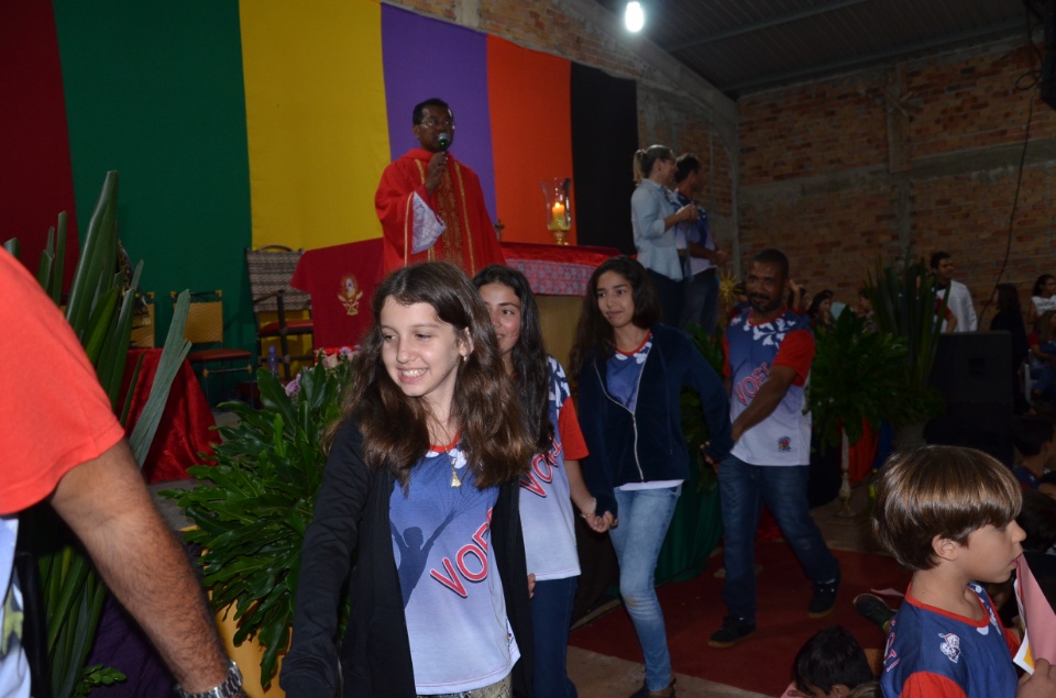 Missa de encerramento do acampamento Pré-Mirim no santuário Pe.Pio