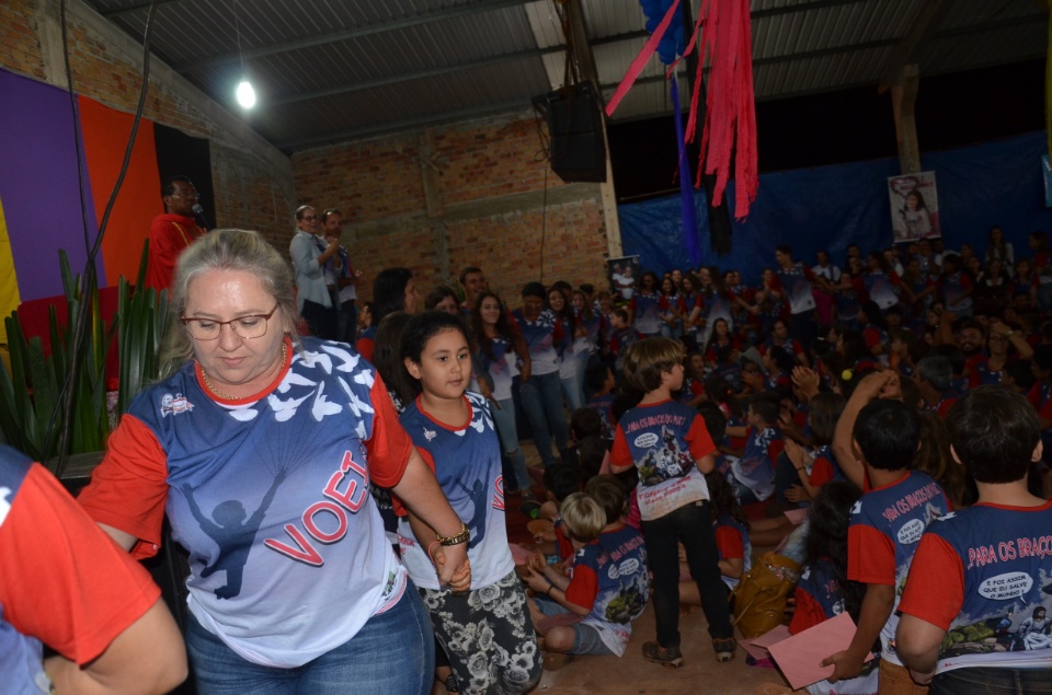Missa de encerramento do acampamento Pré-Mirim no santuário Pe.Pio