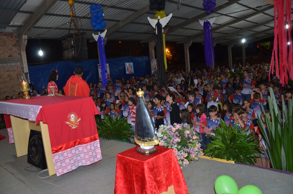 Missa de encerramento do acampamento Pré-Mirim no santuário Pe.Pio