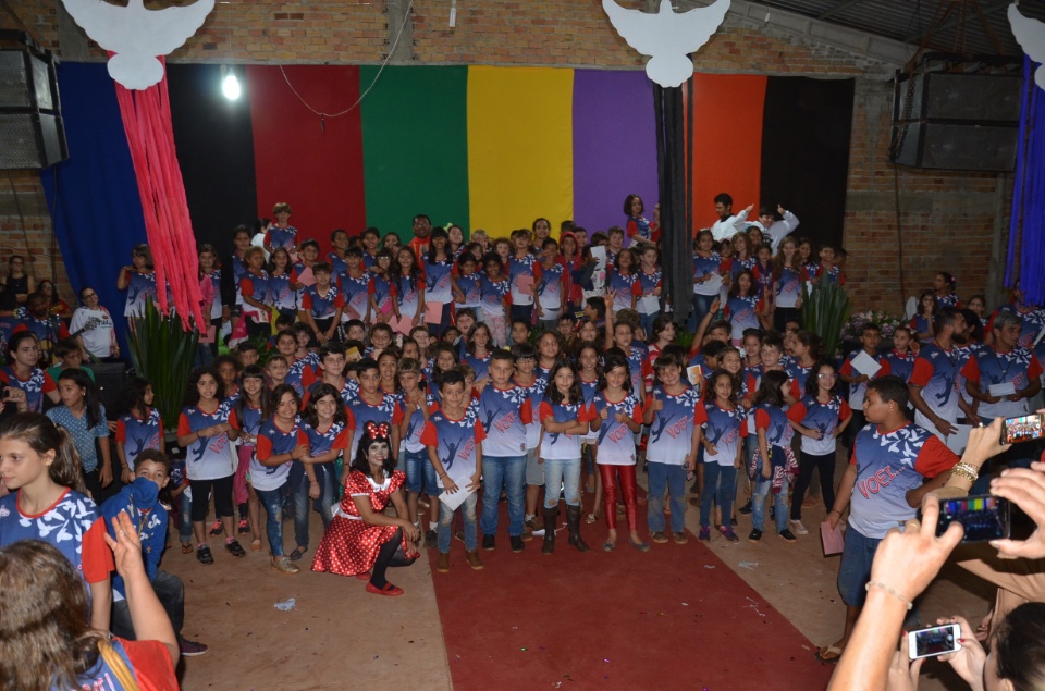 Missa de encerramento do acampamento Pré-Mirim no santuário Pe.Pio