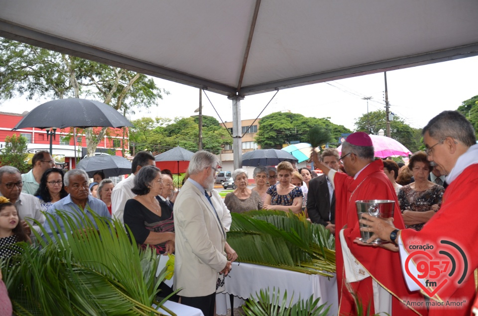 Dom Henrique preside Missa de Ramos na catedral