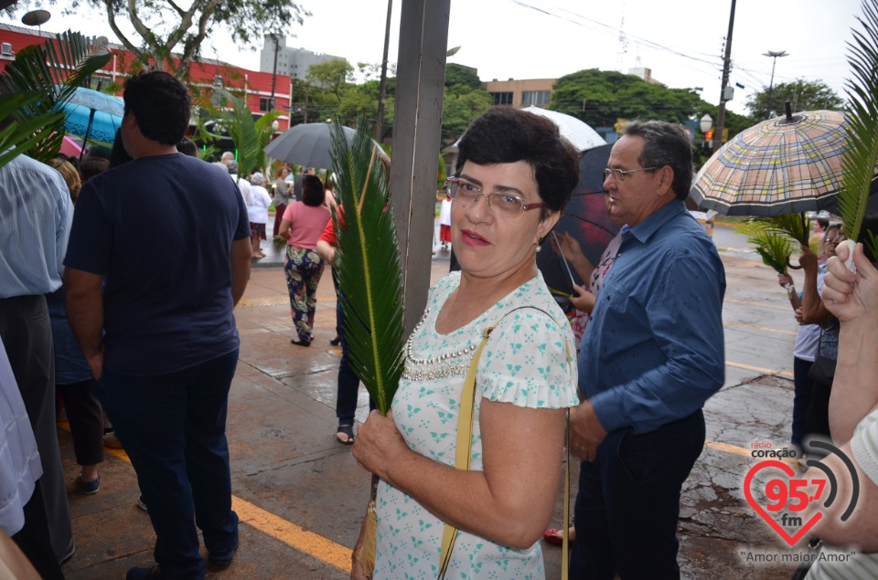 Dom Henrique preside Missa de Ramos na catedral