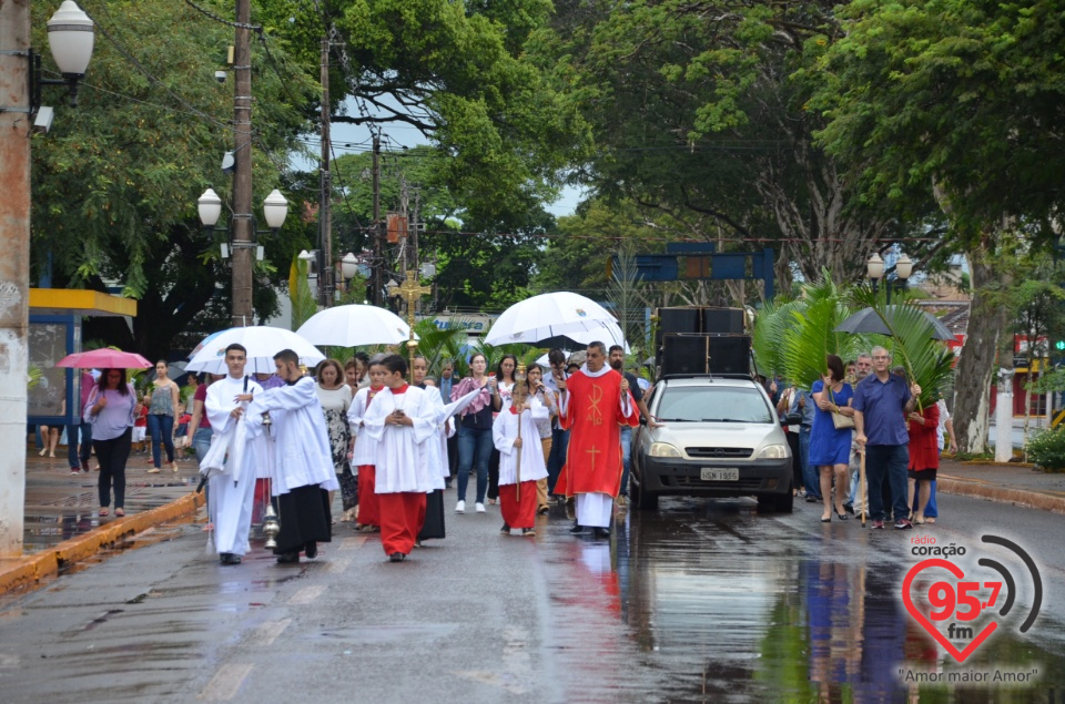 Dom Henrique preside Missa de Ramos na catedral