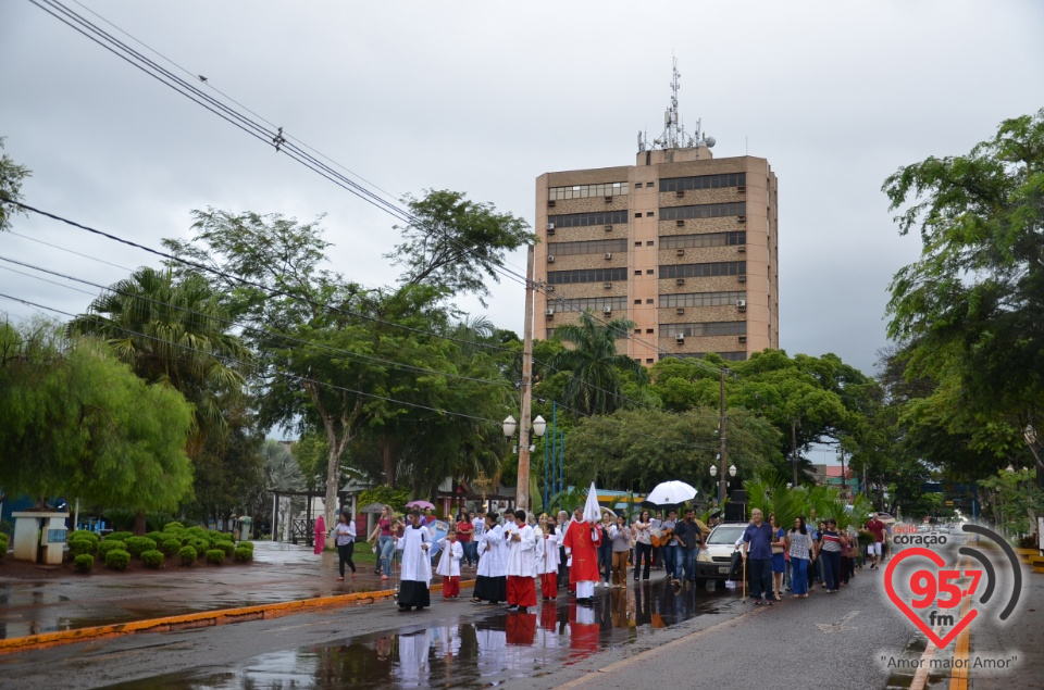 Dom Henrique preside Missa de Ramos na catedral