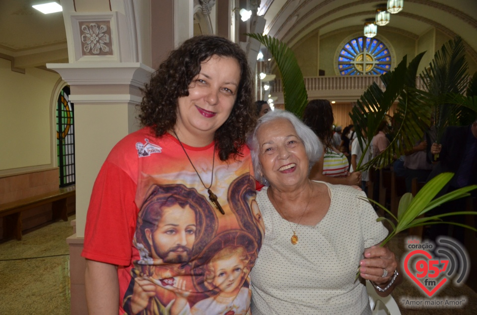 Dom Henrique preside Missa de Ramos na catedral