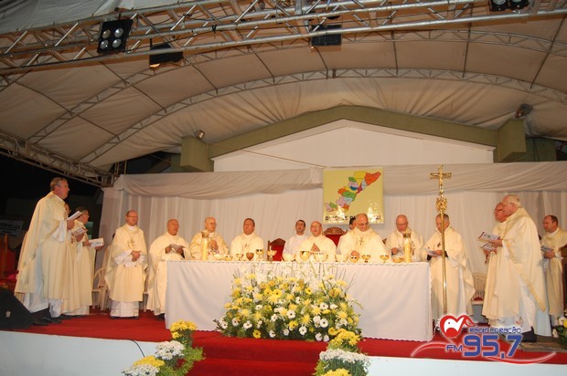 Instalação da Diocese de Naviraí