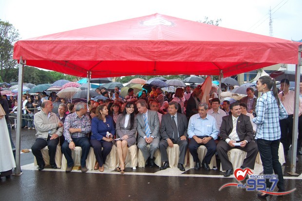 Histórico: Igreja Católica de MS celebra a criação da Diocese de Naviraí