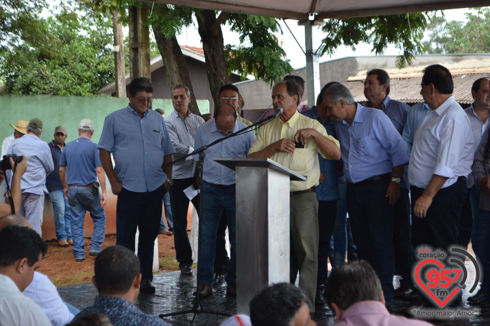 Governador esteve hoje em Itaporã,Douradina e Montese para entrega de obras