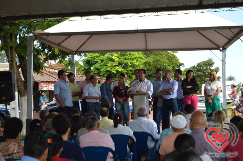 Governador esteve hoje em Itaporã,Douradina e Montese para entrega de obras