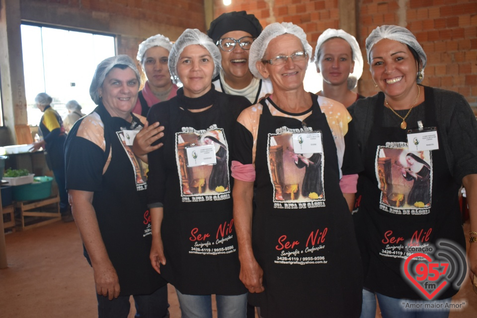 Festejos em ação de graças na Comunidade Santa Rita de Cássia