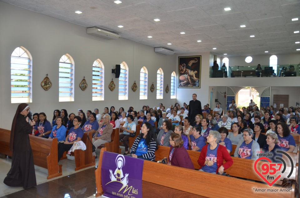 Peregrinação Mães que rezam pelos filhos e Legião de Maria