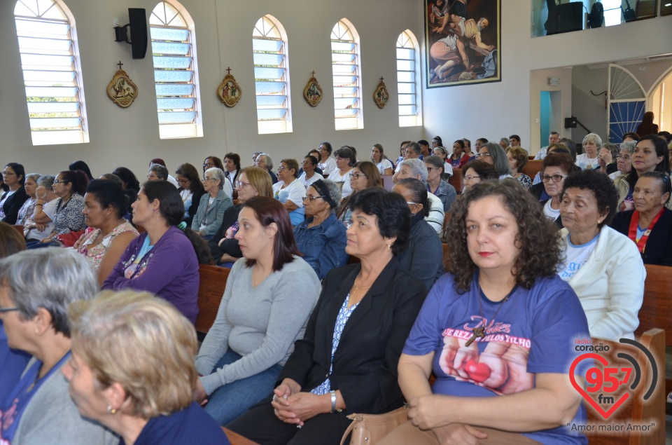 Peregrinação Mães que rezam pelos filhos e Legião de Maria