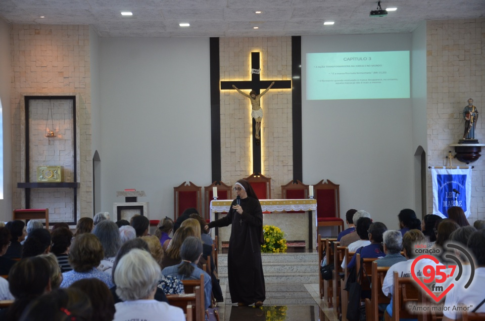 Peregrinação Mães que rezam pelos filhos e Legião de Maria