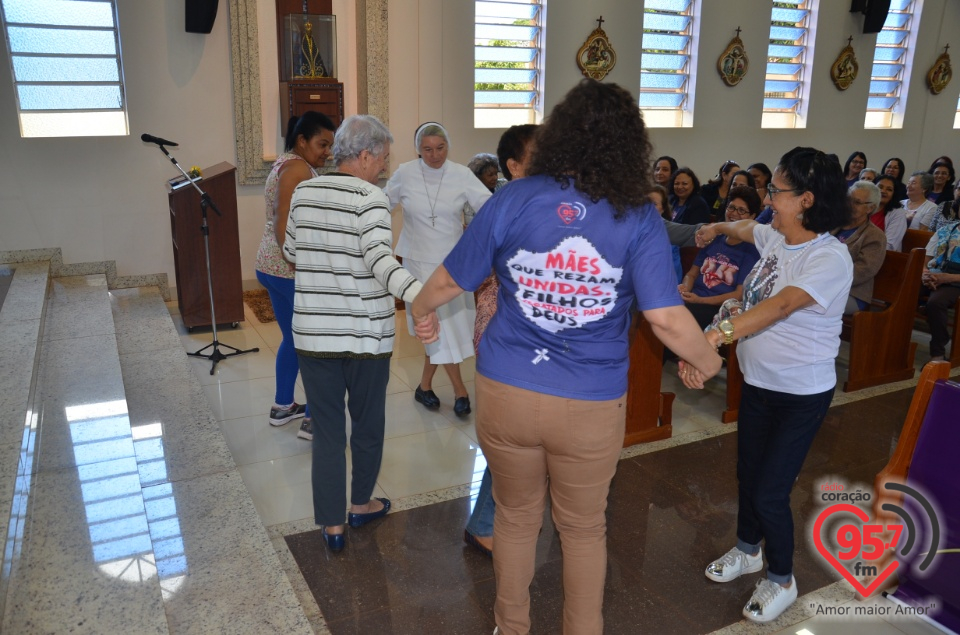 Peregrinação Mães que rezam pelos filhos e Legião de Maria