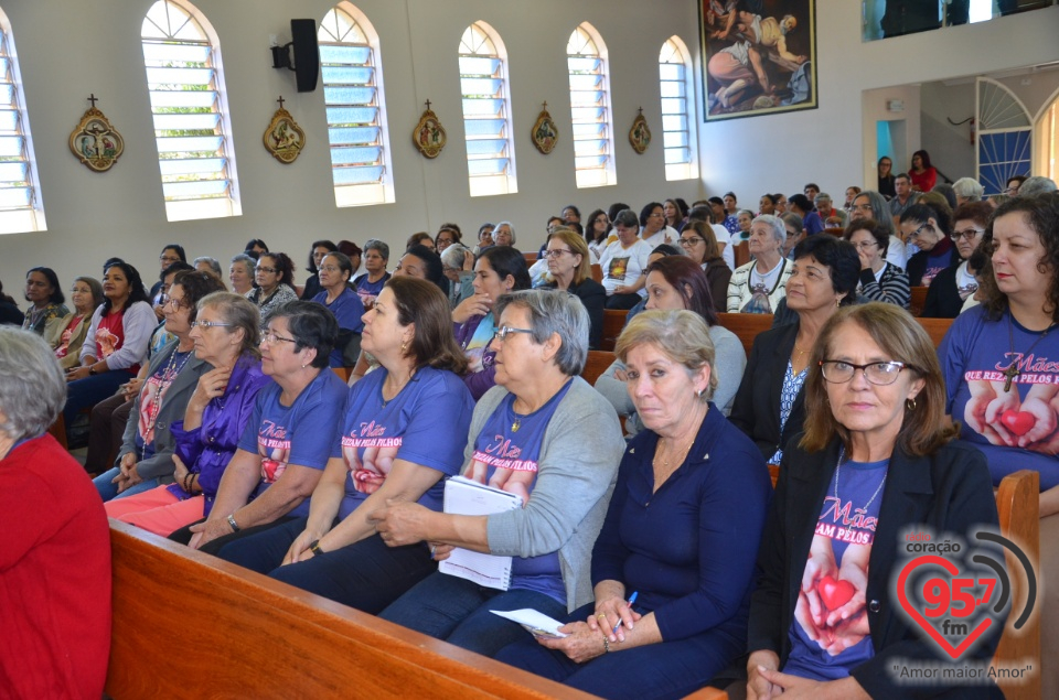 Peregrinação Mães que rezam pelos filhos e Legião de Maria