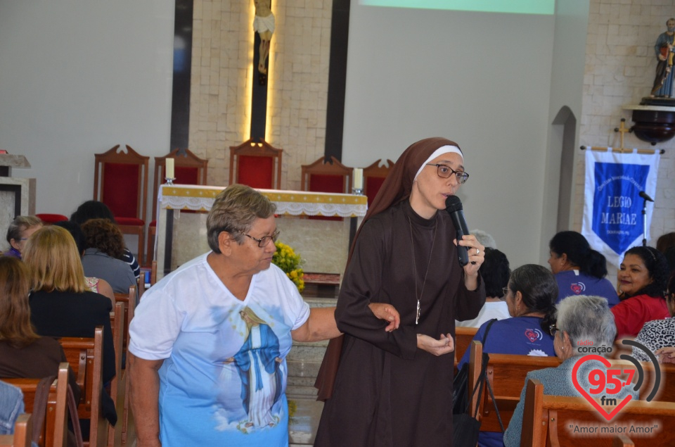 Peregrinação Mães que rezam pelos filhos e Legião de Maria