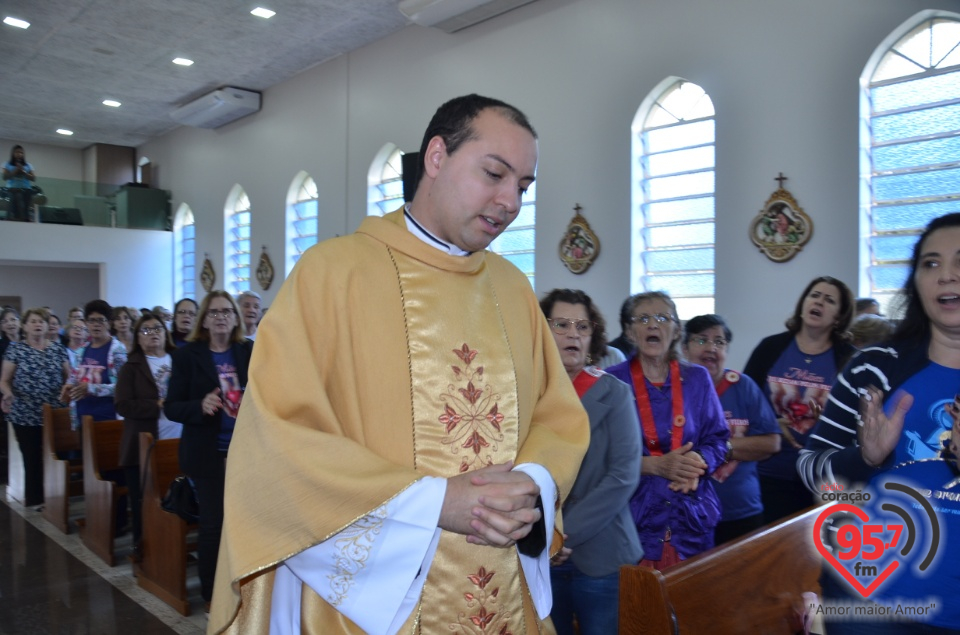 Peregrinação Mães que rezam pelos filhos e Legião de Maria