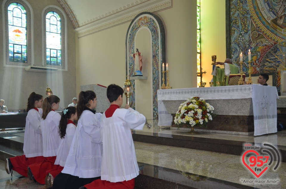 Fotos da missa em ação de graças pelo aniversário de Dom Henrique
