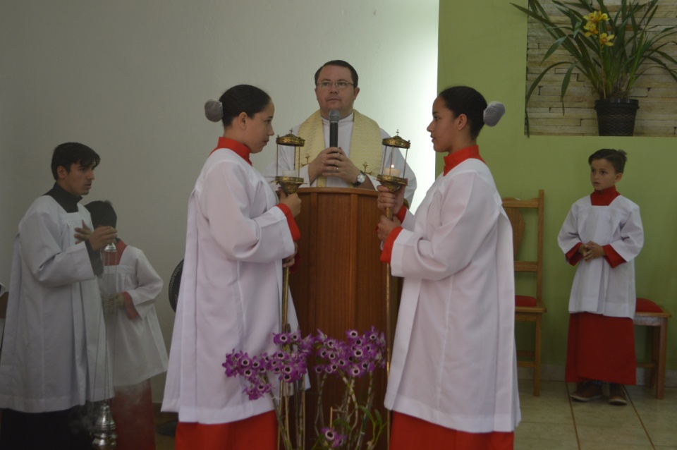 Distrito da Macaúba celebra padroeira N.Sra. da Glória