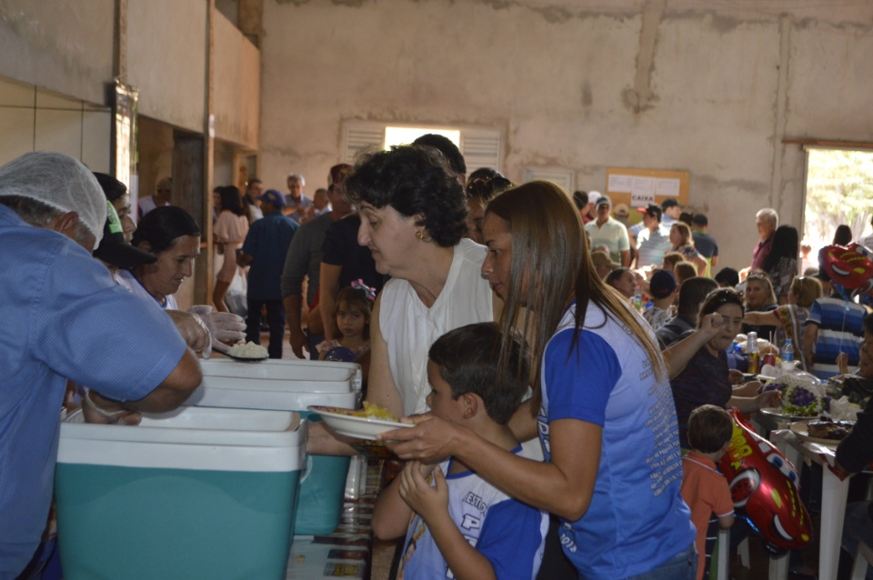 Distrito da Macaúba celebra padroeira N.Sra. da Glória