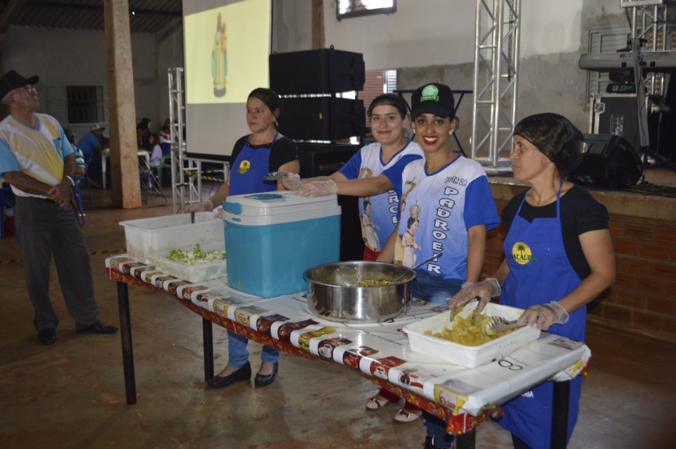 Distrito da Macaúba celebra padroeira N.Sra. da Glória