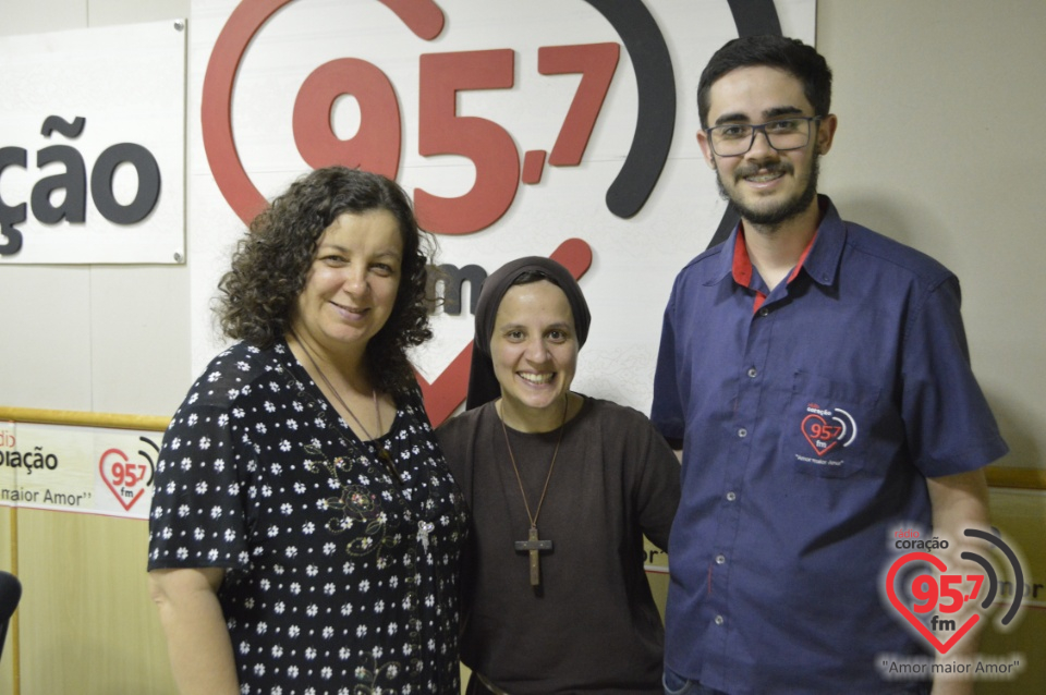 Irmã Cleonice, da Toca de Assis, concede entrevista na Rádio Coracão