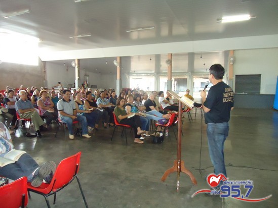 Encontro de formação é realizado em Eldorado