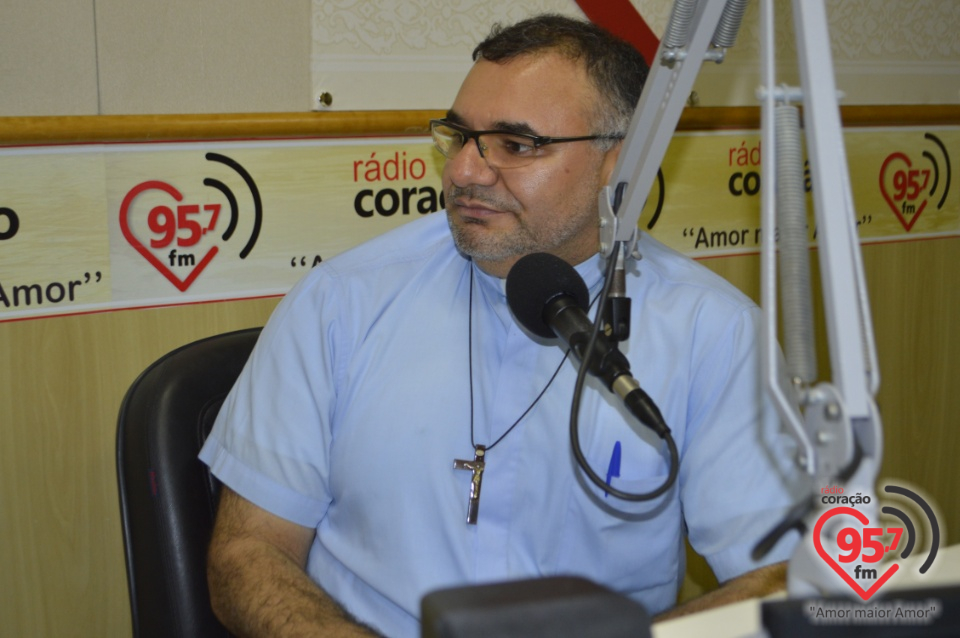 Dom Henrique entrevista Núcleo Diocesano da Pastoral dos Enfermos