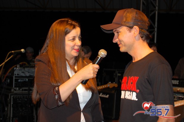 Show do cantor Dunga atrai jovens de toda Diocese