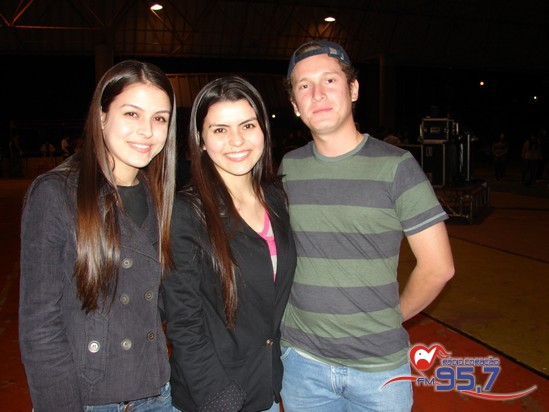 Show do cantor Dunga atrai jovens de toda Diocese