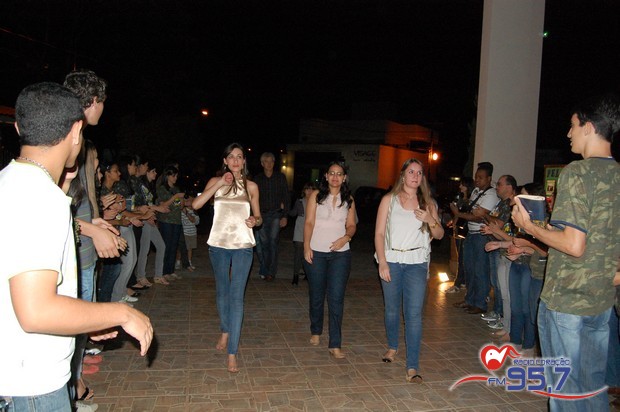 EMAÚS comemora 18 anos com Santa Missa especial