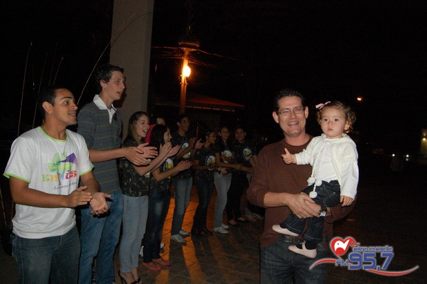 EMAÚS comemora 18 anos com Santa Missa especial