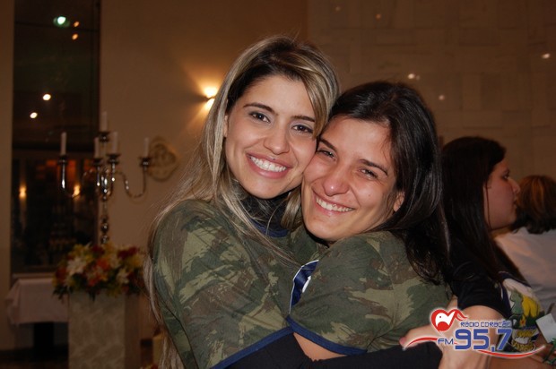 EMAÚS comemora 18 anos com Santa Missa especial