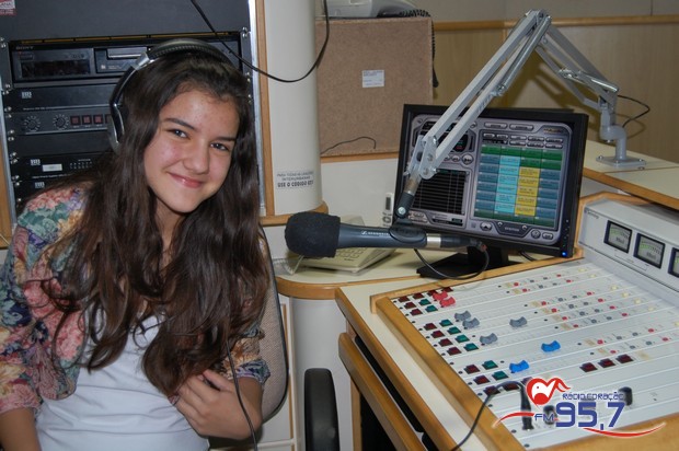 Catequizandos conhecem a FTM e Rádio Coração