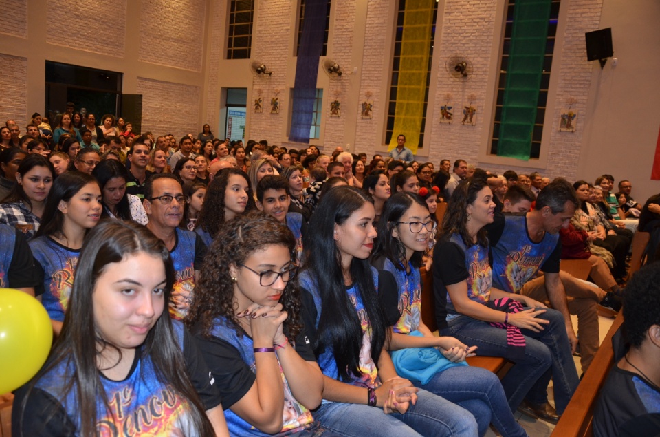 FOTOS: Missa de encerramento do 1º acampamento Renovar - Paróquia Santo André