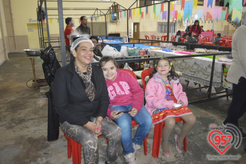 Fotos do arraiá da Paróquia N.Sra. Aparecida em Dourados