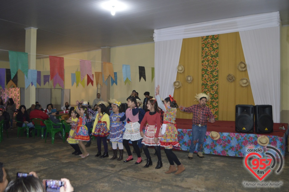 Fotos do arraiá da Paróquia N.Sra. Aparecida em Dourados