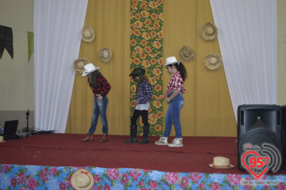 Fotos do arraiá da Paróquia N.Sra. Aparecida em Dourados