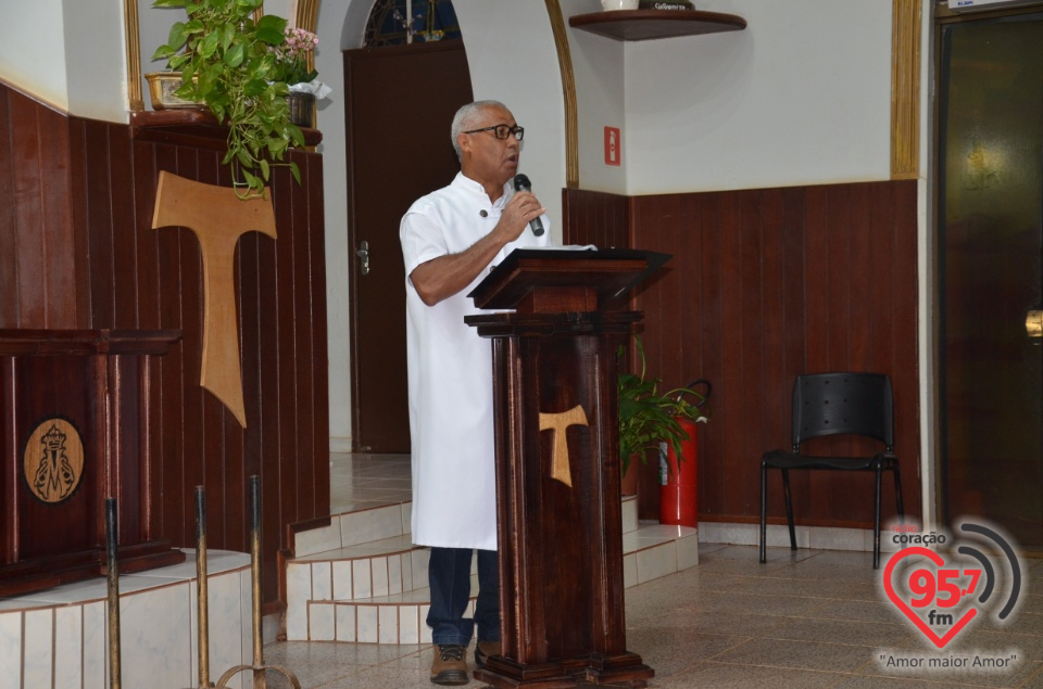 Dom Henrique realiza sagração do Altar da Paróquia São José de Itaporã