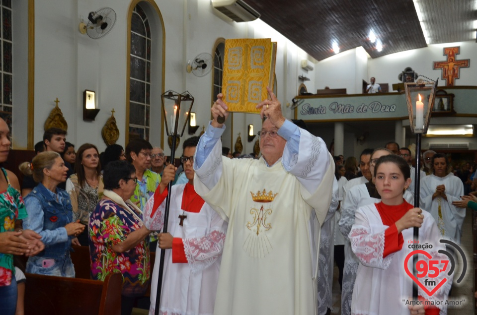 Dom Henrique realiza sagração do Altar da Paróquia São José de Itaporã