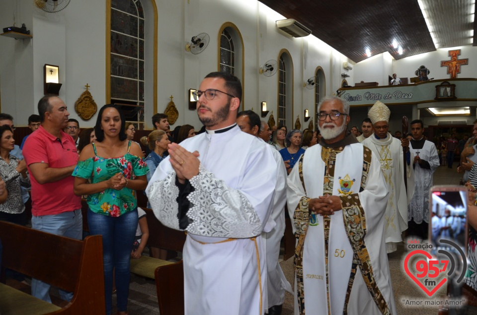 Dom Henrique realiza sagração do Altar da Paróquia São José de Itaporã