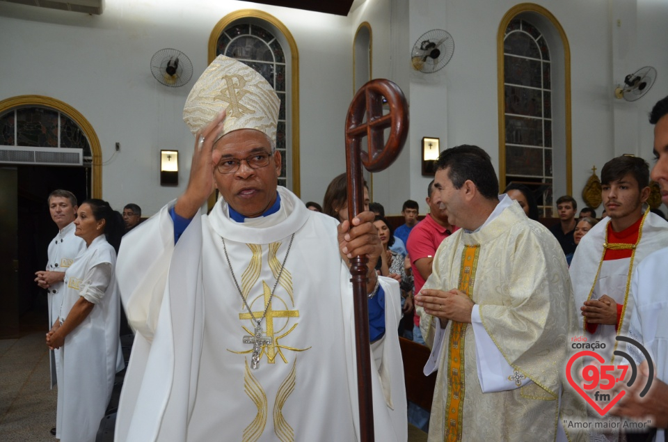 Dom Henrique realiza sagração do Altar da Paróquia São José de Itaporã