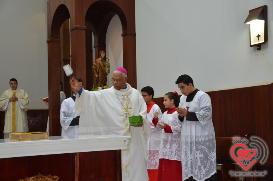 Dom Henrique realiza sagração do Altar da Paróquia São José de Itaporã