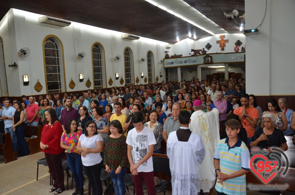 Dom Henrique realiza sagração do Altar da Paróquia São José de Itaporã