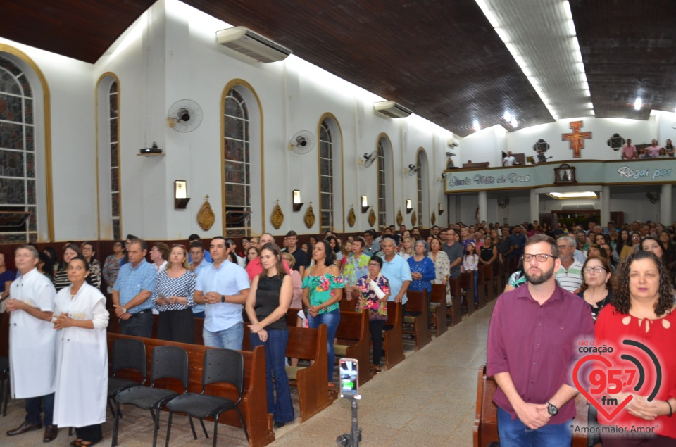 Dom Henrique realiza sagração do Altar da Paróquia São José de Itaporã