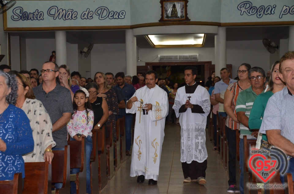 Dom Henrique realiza sagração do Altar da Paróquia São José de Itaporã